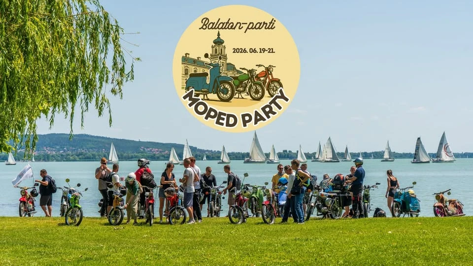 Balaton-parti Moped party